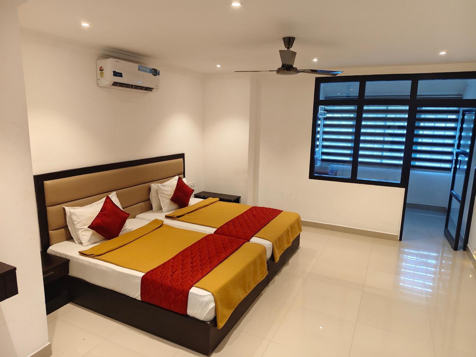 Spring Valley Resort Thekkady Luaran gambar